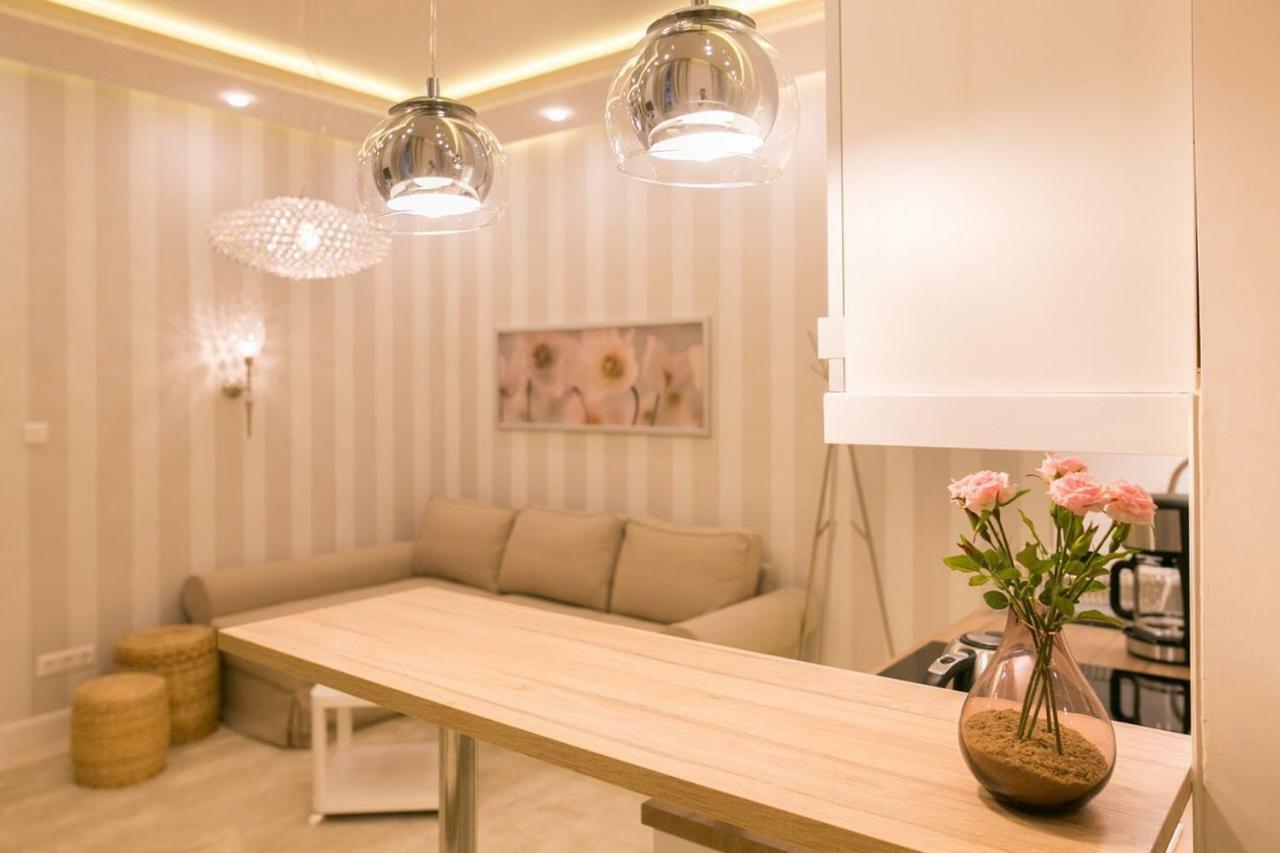 בודפשט Panni Luxury Apartment Next To Gozsdu Garden מראה חיצוני תמונה